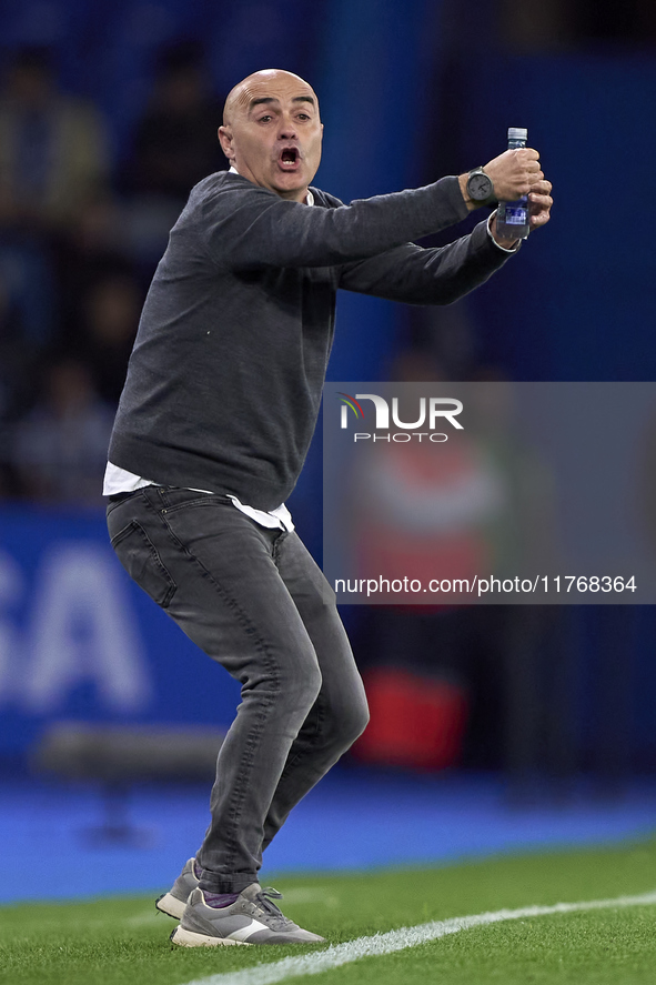 Oscar Gilsanz, Head Coach of RC Deportivo de La Coruna, reacts during the LaLiga Hypermotion match between RC Deportivo de La Coruna and SD...