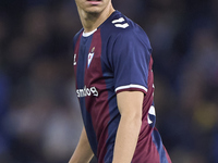 Kento Hashimoto of SD Eibar looks on during the LaLiga Hypermotion match between RC Deportivo de La Coruna and SD Eibar at Abanca Riazor Sta...