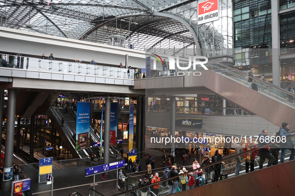 Inside view of the Berlin Hauptbahnhof in Berlin, Germany on November 10, 2024. 