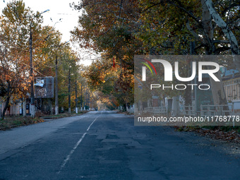 An empty street is in Kherson, Ukraine, on November 7, 2024. NO USE RUSSIA. NO USE BELARUS. (