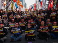 Hundreds of farmers, organized by the Korea Advanced Farmers Federation, gather in front of the National Assembly in Yeouido for the Farmers...