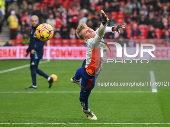 Aaron Bott of Nottingham Forest warms up ahead of kick-off during the Premier League match between Nottingham Forest and Newcastle United at...