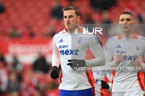 Chris Wood of Nottingham Forest warms up ahead of kick-off during the Premier League match between Nottingham Forest and Newcastle United at...