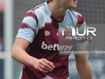 Anouk Denton of West Ham United WFC participates in the pre-match warm-up during the Barclays FA Women's Super League soccer match between W...