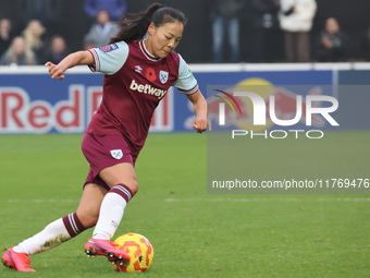 Lime Mengwen, on loan from Brighton & Hove Albion, of West Ham United WFC plays during the Barclays FA Women's Super League soccer match bet...