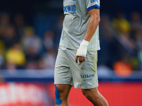 Abdelkabir Abqar of Deportivo Alaves looks on during the LaLiga EA Sports match between Villarreal CF and Deportivo Alaves at Estadio de la...