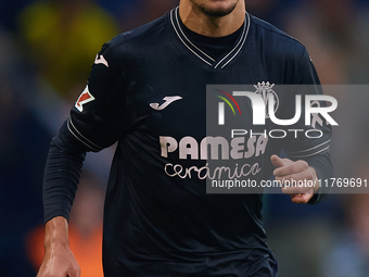 Ilias Akhomach of Villarreal CF celebrates after scoring the team's first goal during the LaLiga EA Sports match between Villarreal CF and D...