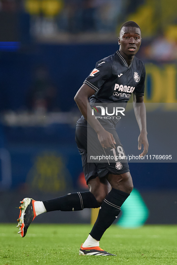 Gueye of Villarreal CF is in action during the LaLiga EA Sports match between Villarreal CF and Deportivo Alaves at Estadio de la Ceramica i...