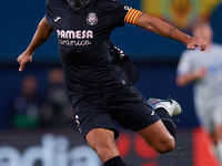 Raul Albiol of Villarreal CF is in action during the LaLiga EA Sports match between Villarreal CF and Deportivo Alaves at Estadio de la Cera...