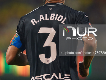 Raul Albiol of Villarreal CF is in action during the LaLiga EA Sports match between Villarreal CF and Deportivo Alaves at Estadio de la Cera...