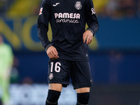 Alex Baena of Villarreal CF looks on during the LaLiga EA Sports match between Villarreal CF and Deportivo Alaves at Estadio de la Ceramica...