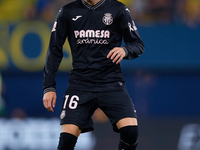 Alex Baena of Villarreal CF looks on during the LaLiga EA Sports match between Villarreal CF and Deportivo Alaves at Estadio de la Ceramica...