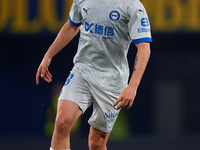 Antonio Blanco of Deportivo Alaves is in action during the LaLiga EA Sports match between Villarreal CF and Deportivo Alaves at Estadio de l...