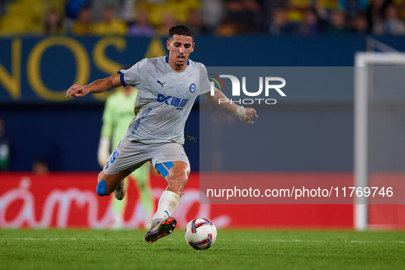 Abdelkabir Abqar of Deportivo Alaves is in action during the LaLiga EA Sports match between Villarreal CF and Deportivo Alaves at Estadio de...