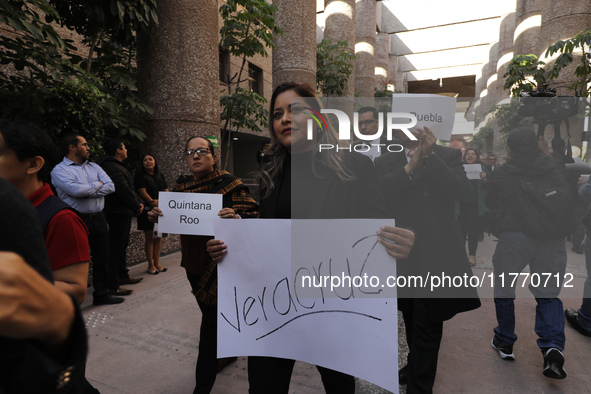 Judicial Branch workers participate in a ceremony to bid farewell to judges and magistrates who resign from voting to keep their posts at th...