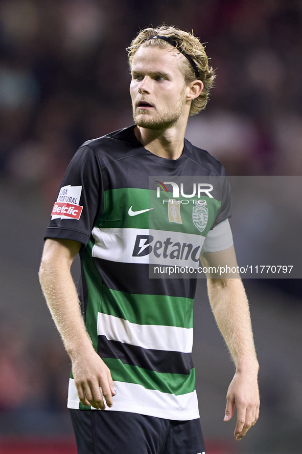 Morten Hjulmand of Sporting CP looks on during the Liga Portugal Betclic match between SC Braga and Sporting CP at Estadio Municipal de Brag...