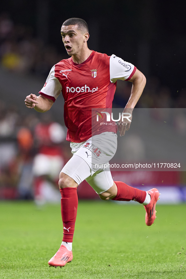 Amine El Ouazzani of SC Braga is in action during the Liga Portugal Betclic match between SC Braga and Sporting CP at Estadio Municipal de B...