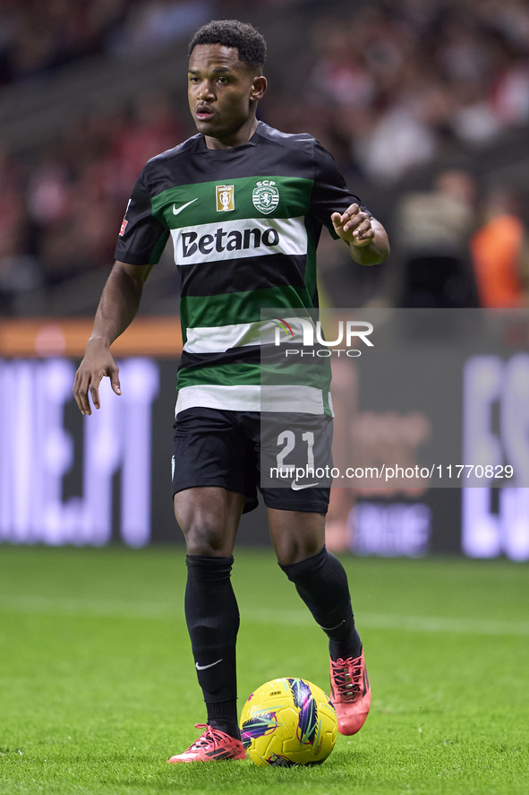 Geny Catamo of Sporting CP is in action during the Liga Portugal Betclic match between SC Braga and Sporting CP at Estadio Municipal de Brag...