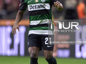 Geny Catamo of Sporting CP is in action during the Liga Portugal Betclic match between SC Braga and Sporting CP at Estadio Municipal de Brag...