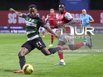 Geny Catamo of Sporting CP shoots on goal during the Liga Portugal Betclic match between SC Braga and Sporting CP at Estadio Municipal de Br...