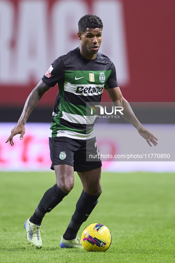 Matheus Reis of Sporting CP is in action during the Liga Portugal Betclic match between SC Braga and Sporting CP at Estadio Municipal de Bra...