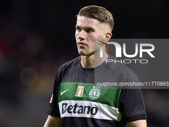 Viktor Gyokeres of Sporting CP looks on during the Liga Portugal Betclic match between SC Braga and Sporting CP at Estadio Municipal de Brag...