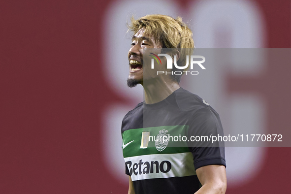 Hidemasa Morita of Sporting CP reacts during the Liga Portugal Betclic match between SC Braga and Sporting CP at Estadio Municipal de Braga...