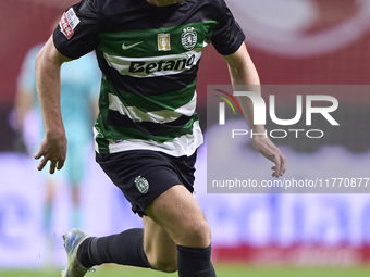 Viktor Gyokeres of Sporting CP is in action during the Liga Portugal Betclic match between SC Braga and Sporting CP at Estadio Municipal de...