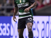 Geny Catamo of Sporting CP plays during the Liga Portugal Betclic match between SC Braga and Sporting CP at Estadio Municipal de Braga in Br...