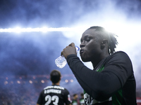 Geovany Quenda of Sporting CP drinks water during the Liga Portugal Betclic match between SC Braga and Sporting CP at Estadio Municipal de B...