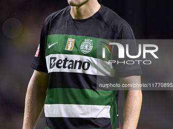 Viktor Gyokeres of Sporting CP looks on during the Liga Portugal Betclic match between SC Braga and Sporting CP at Estadio Municipal de Brag...