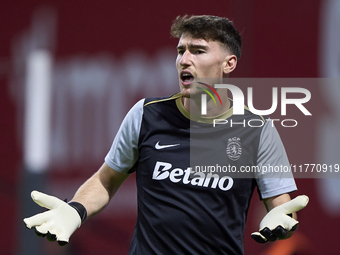 Franco Israel of Sporting CP warms up before the Liga Portugal Betclic match between SC Braga and Sporting CP at Estadio Municipal de Braga...