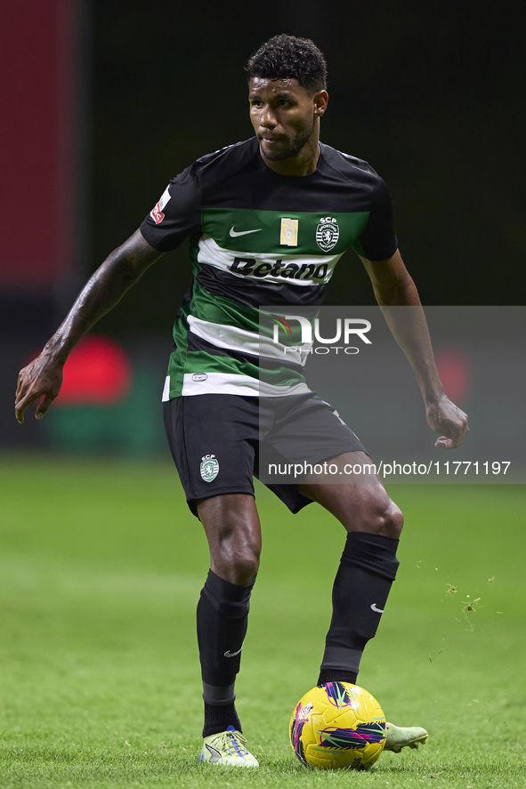 Matheus Reis of Sporting CP is in action during the Liga Portugal Betclic match between SC Braga and Sporting CP at Estadio Municipal de Bra...