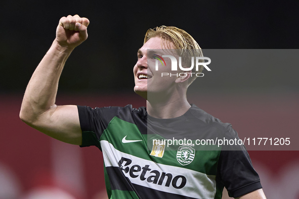 Conrad Harder of Sporting CP celebrates victory after the Liga Portugal Betclic match between SC Braga and Sporting CP at Estadio Municipal...