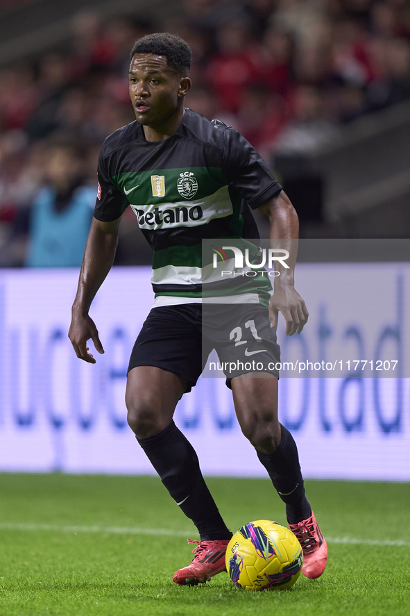 Geny Catamo of Sporting CP is in action during the Liga Portugal Betclic match between SC Braga and Sporting CP at Estadio Municipal de Brag...