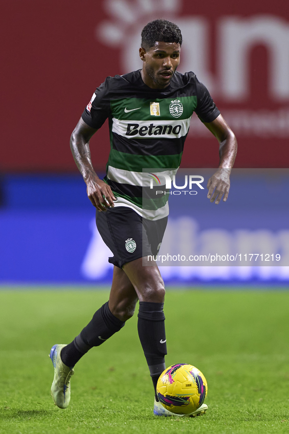 Matheus Reis of Sporting CP is in action during the Liga Portugal Betclic match between SC Braga and Sporting CP at Estadio Municipal de Bra...