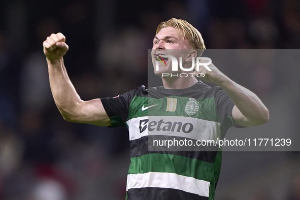 Conrad Harder of Sporting CP celebrates victory after the Liga Portugal Betclic match between SC Braga and Sporting CP at Estadio Municipal...