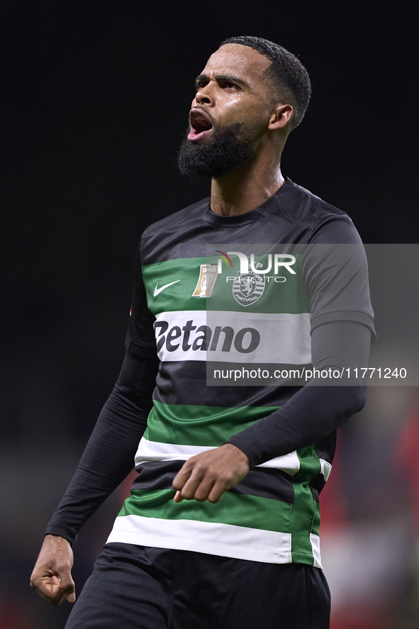 Jeremiah St. Juste of Sporting CP celebrates victory after the Liga Portugal Betclic match between SC Braga and Sporting CP at Estadio Munic...