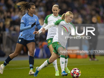 Mary Fowler #8 of Manchester City W.F.C. challenges the opponent during the UEFA Champions League Group D match between Manchester City and...