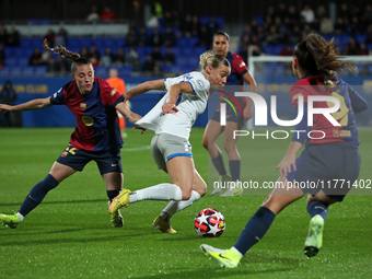 Sophie Hillebrand and Ona Batlle play during the match between FC Barcelona Women and SKN St. Poelten Women, corresponding to week 3 of Grou...