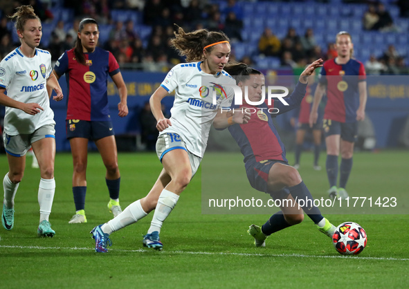 Melanie Brunnthaler and Claudia Pina play during the match between FC Barcelona Women and SKN St. Poelten Women, corresponding to week 3 of...