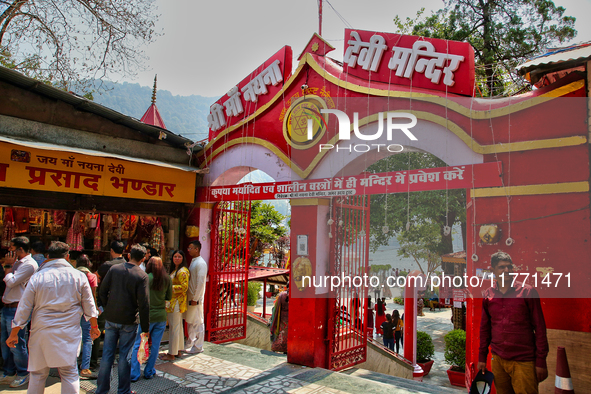 The entrance to the Maa Naina Devi Temple is in Nainital, Uttarakhand, India, on April 21, 2024. Naina Devi Temple is a famous Indian pilgri...