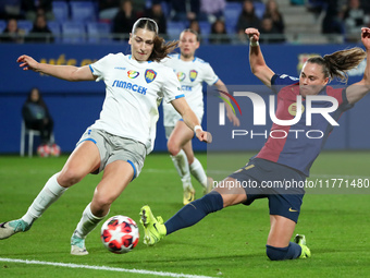 Ewa Pajor scores during the match between FC Barcelona Women and SKN St. Polten Women in week 3 of Group D of the Women's UEFA Champions Lea...