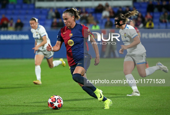 Ewa Pajor plays during the match between FC Barcelona Women and SKN St. Poelten Women, corresponding to week 3 of Group D of the Women's UEF...