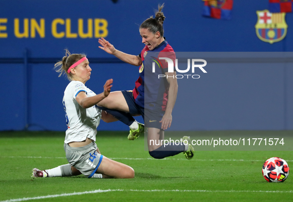 Kamila Dubcova commits a penalty on Ona Batlle during the match between FC Barcelona Women and SKN St. Poelten Women, corresponding to week...