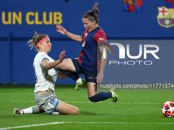 Kamila Dubcova commits a penalty on Ona Batlle during the match between FC Barcelona Women and SKN St. Poelten Women, corresponding to week...