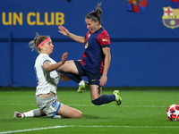 Kamila Dubcova commits a penalty on Ona Batlle during the match between FC Barcelona Women and SKN St. Poelten Women, corresponding to week...