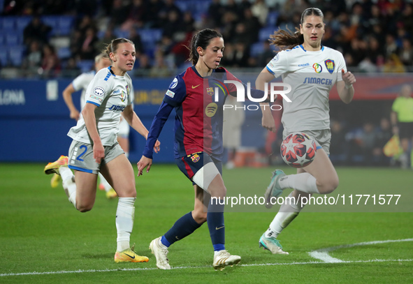 Aitana Bonmati and Tea Vracevic play during the match between FC Barcelona Women and SKN St. Poelten Women, corresponding to week 3 of Group...