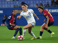 Sophie Hillebrand plays during the match between FC Barcelona Women and SKN St. Poelten Women, corresponding to week 3 of Group D of the Wom...