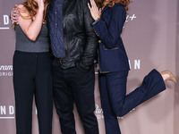 Kate Johnson, Bart Johnson and Robyn Lively arrive at the Los Angeles Premiere Of Paramount+'s Original Series 'Landman' Season 1 held at th...